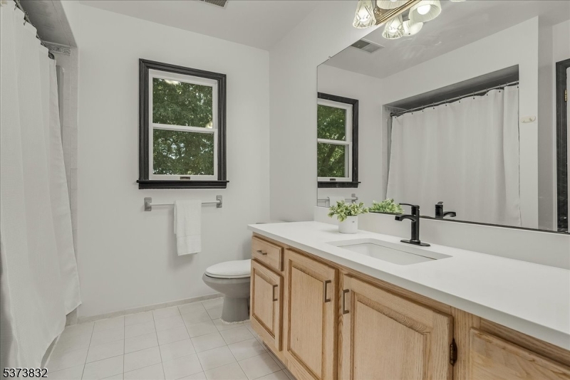 5 Park Hill Ct