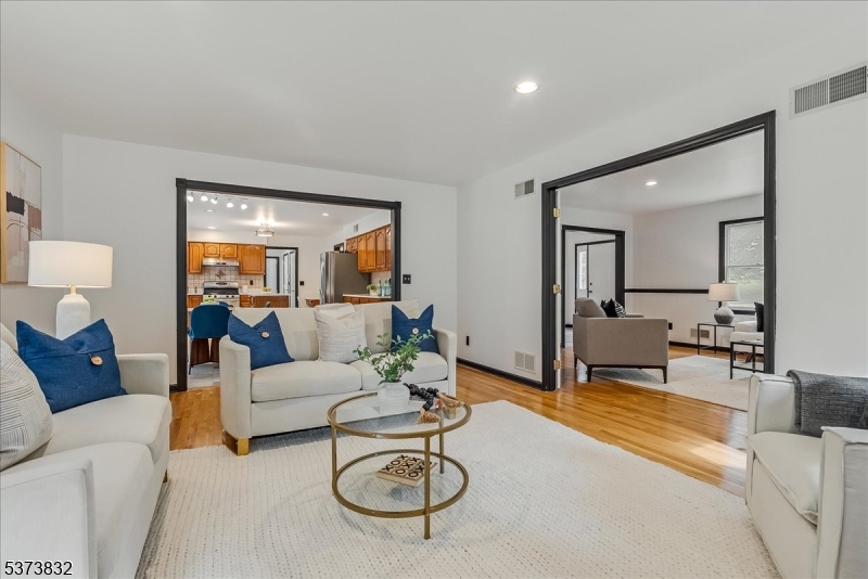 5 Park Hill Ct
