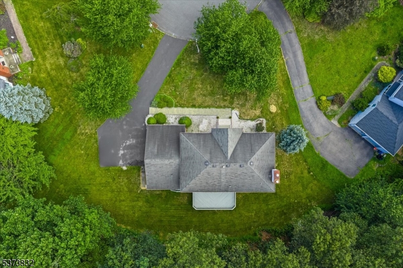 5 Park Hill Ct