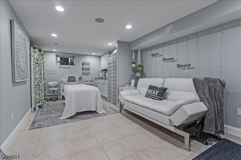 141 Park Ave