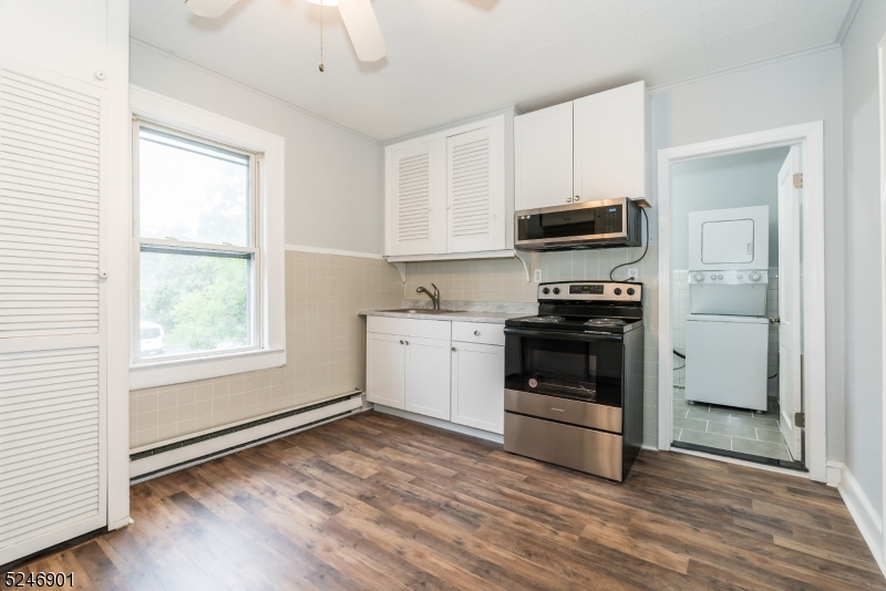 104 Ridgedale Ave