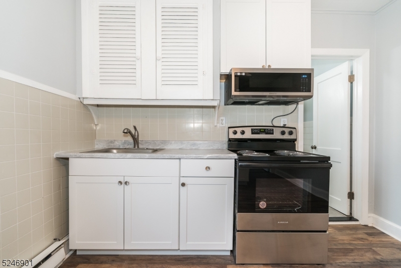 104 Ridgedale Ave