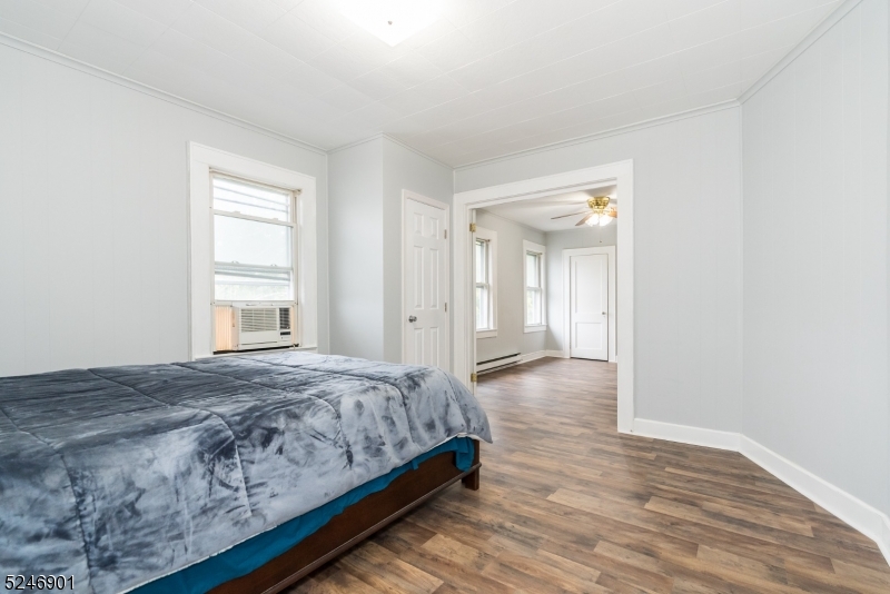 104 Ridgedale Ave
