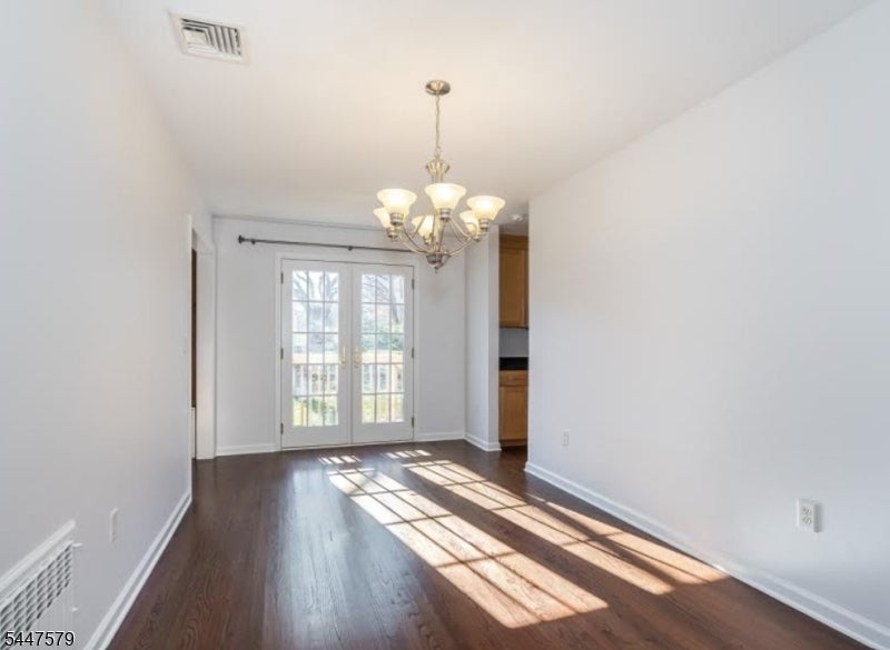 130 Littleton Rd