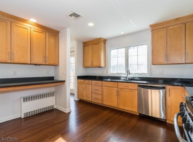130 Littleton Rd