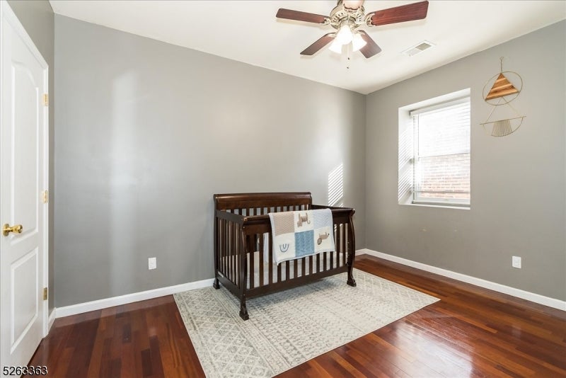 33-37 New York Ave 2A