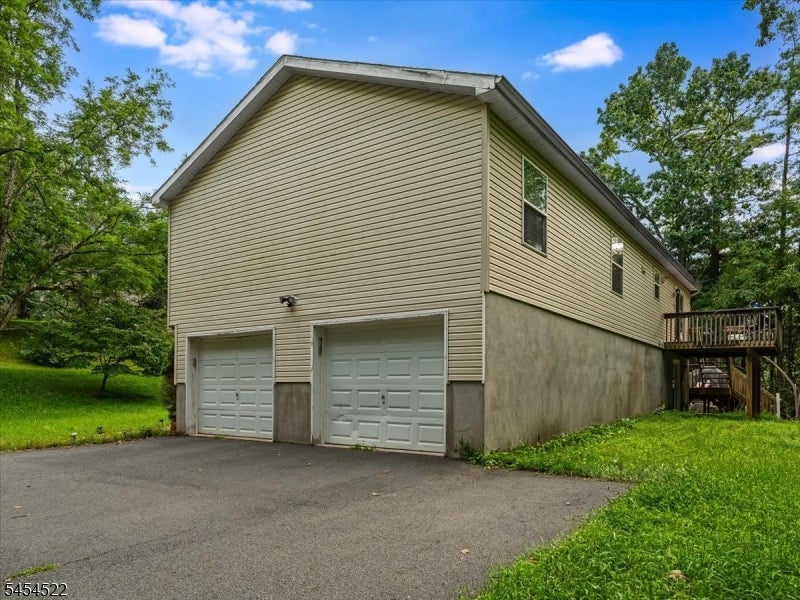 7 Galloping Hill Rd