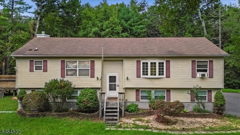 7 Galloping Hill Rd