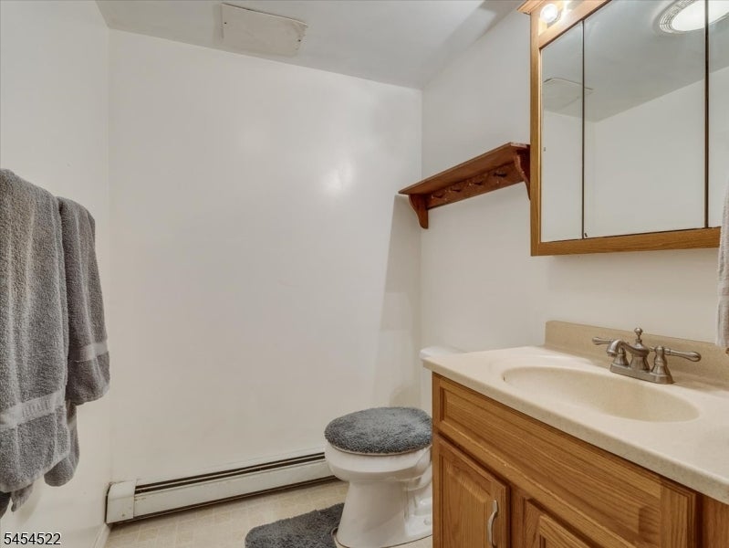 7 Galloping Hill Rd