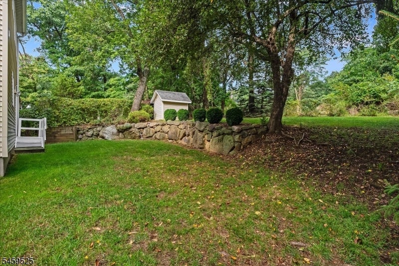 27 Seminole Ave