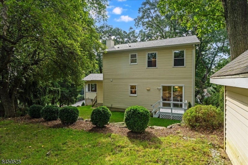 27 Seminole Ave