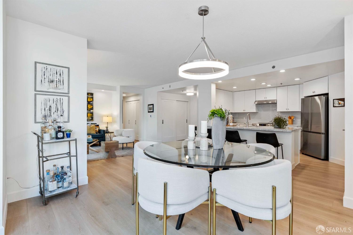 111 Chestnut Street # 409