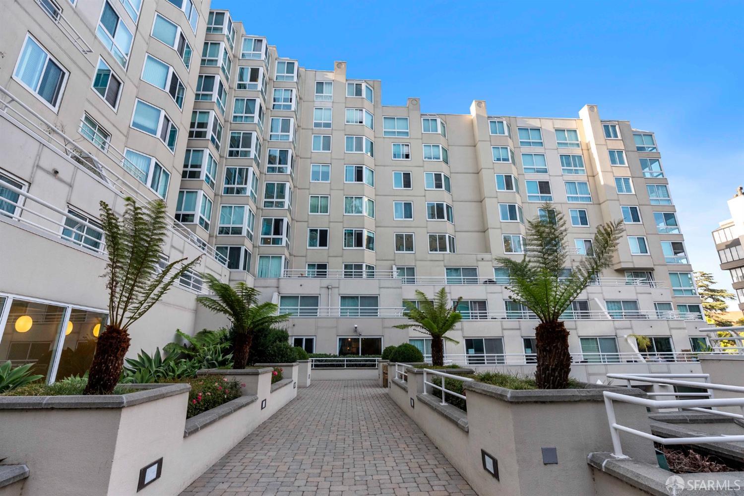 111 Chestnut Street # 409