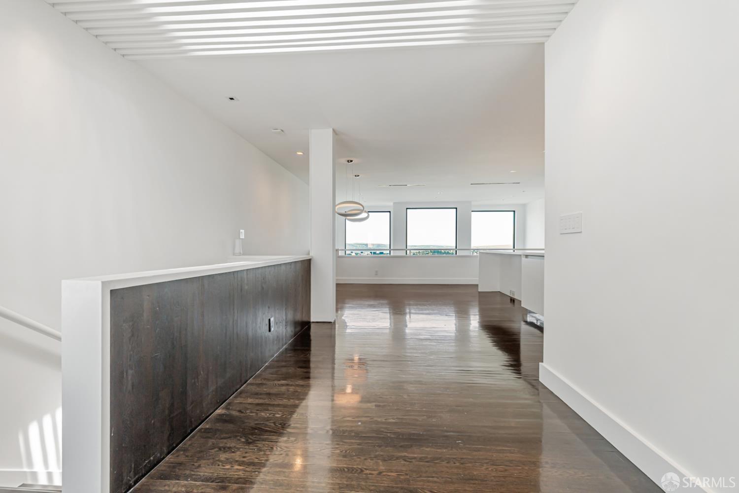 69 Uranus Terrace
