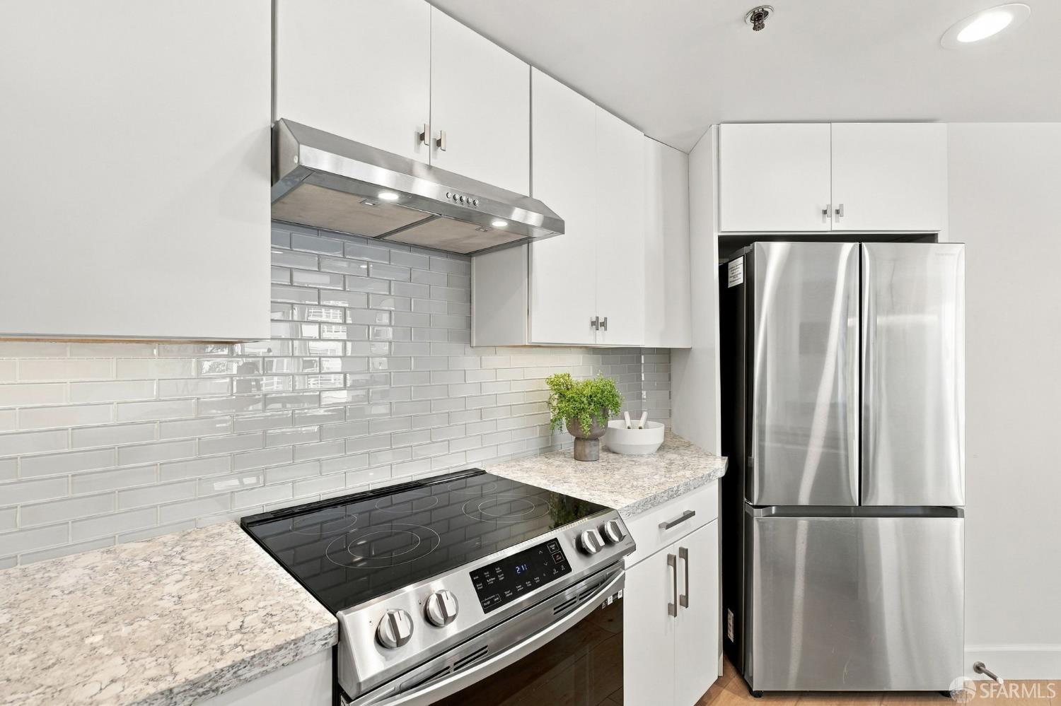 111 Chestnut Street # 409