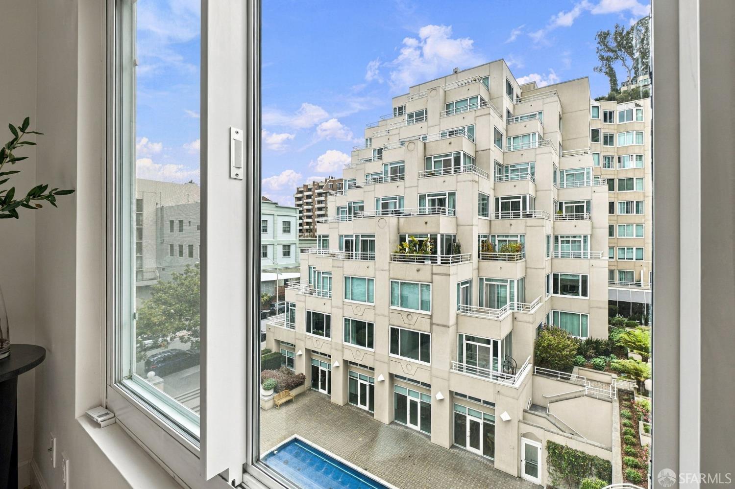111 Chestnut Street # 409