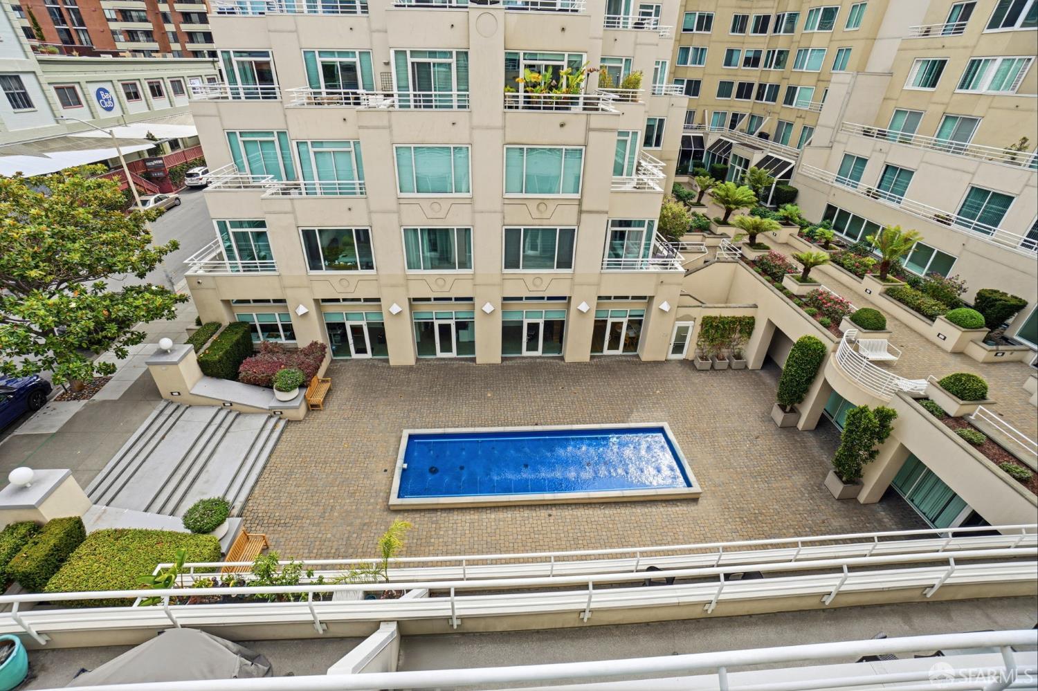 111 Chestnut Street # 409