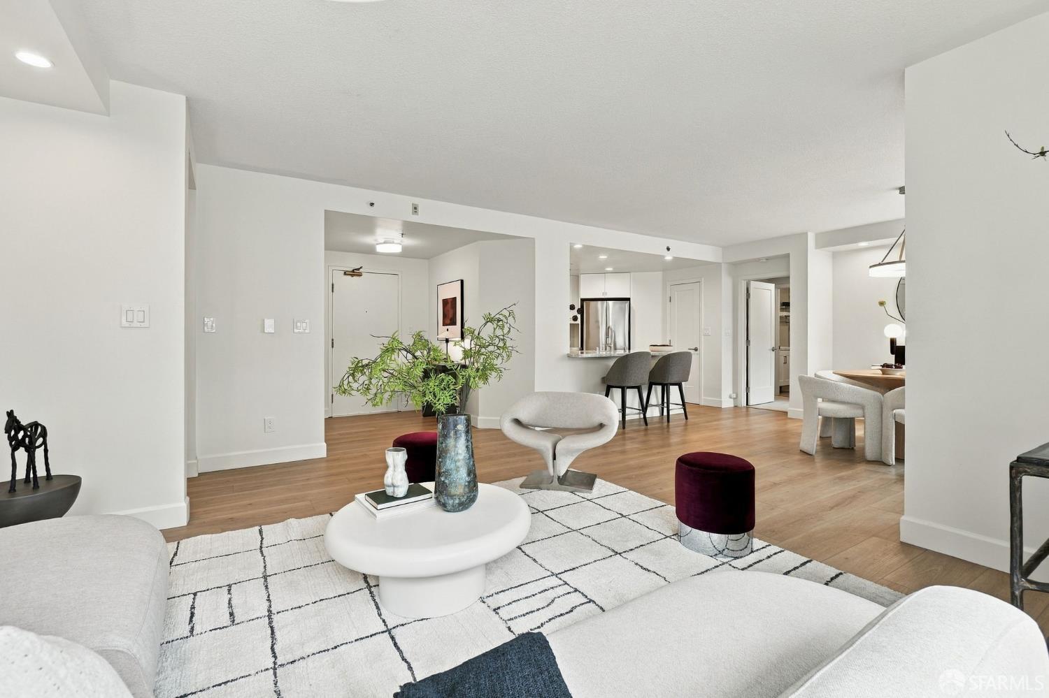 111 Chestnut Street # 409