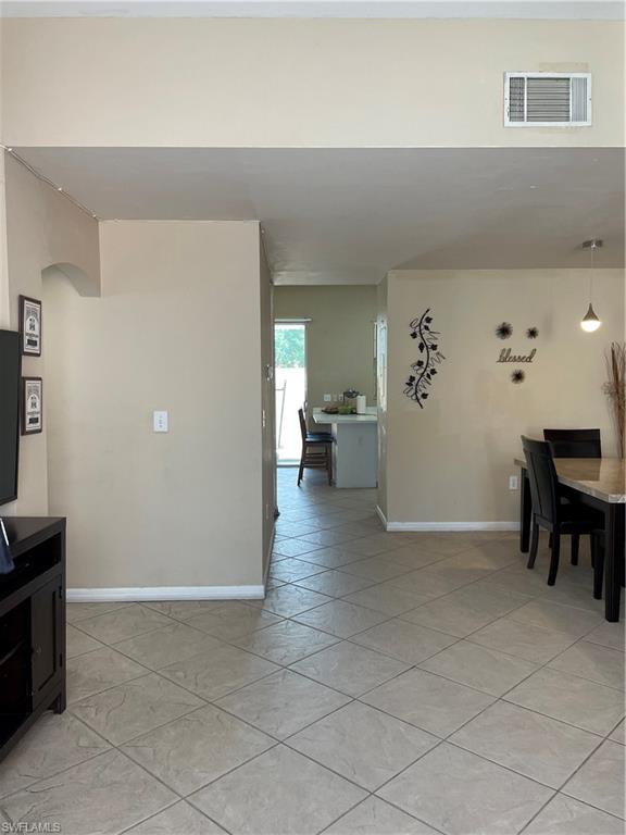 3825 Schoolhouse RD E Unit: 2