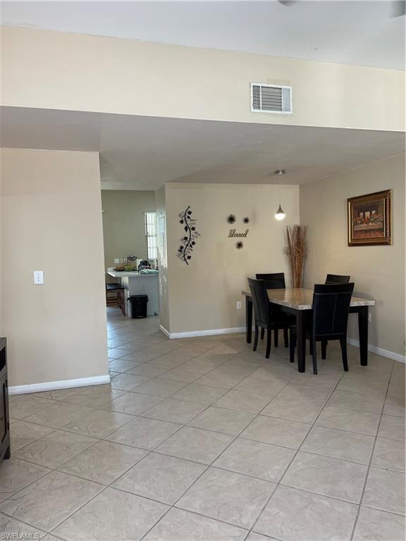 3825 Schoolhouse RD E Unit: 2