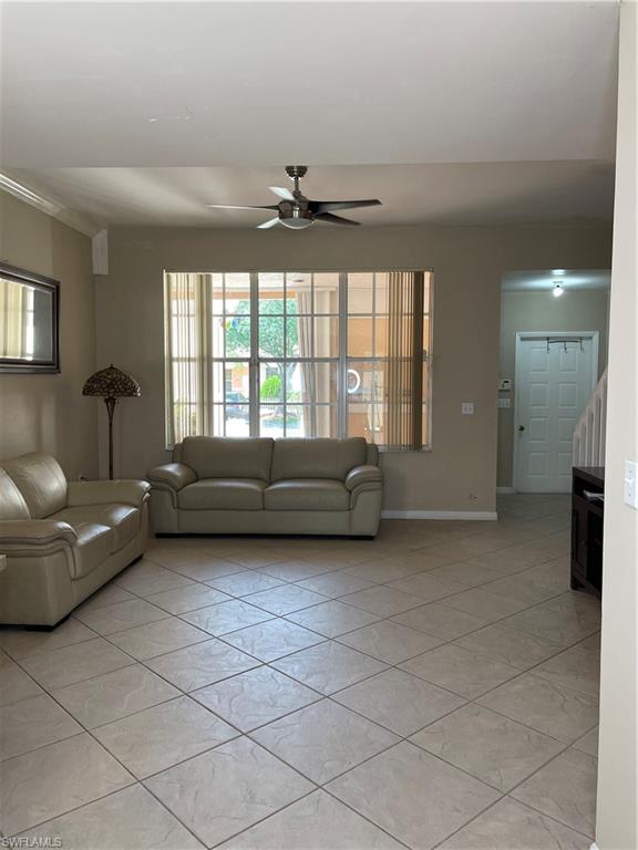 3825 Schoolhouse RD E Unit: 2
