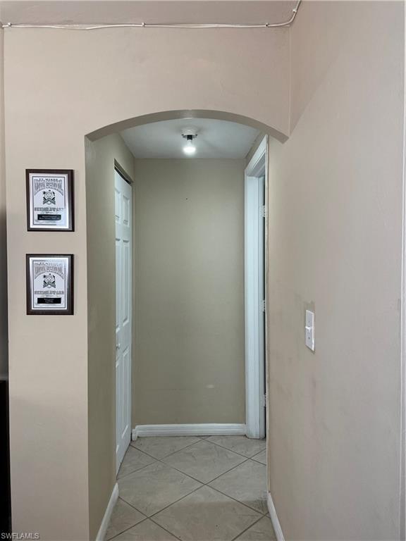 3825 Schoolhouse RD E Unit: 2