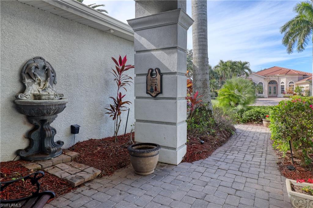 5114 Castlerock WAY