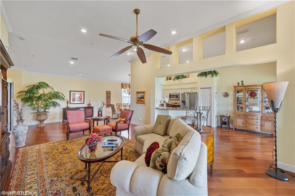 1680 Winding Oaks WAY Unit: 1-202