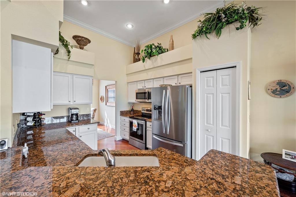 1680 Winding Oaks WAY Unit: 1-202