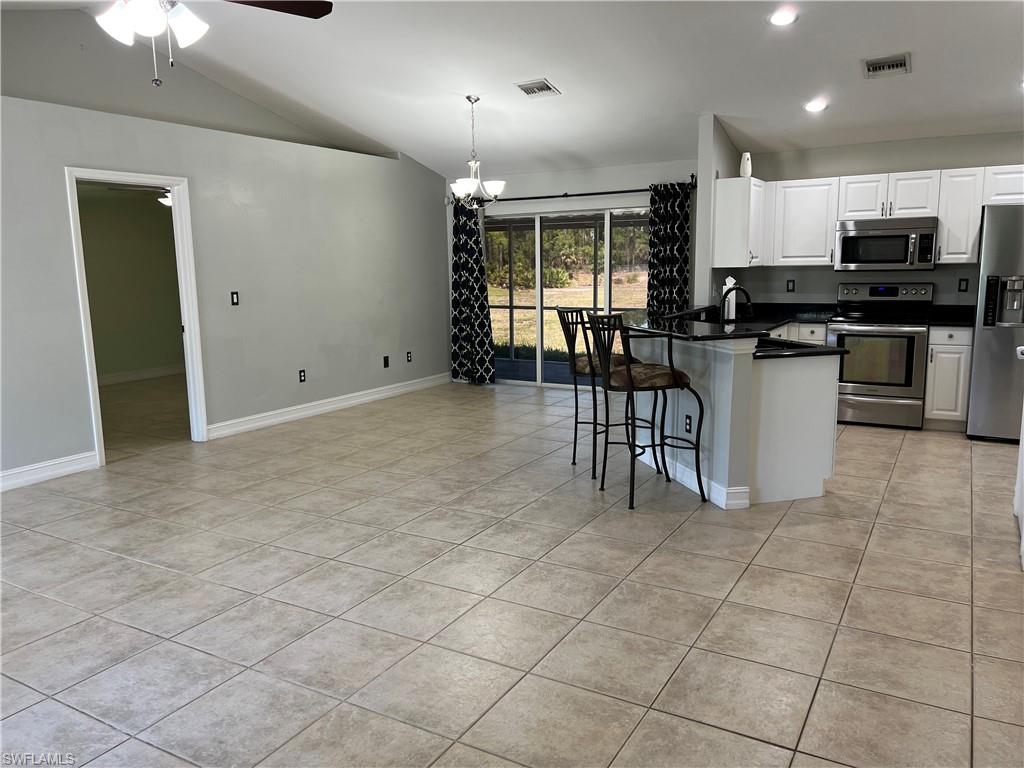 2865 Randall BLVD