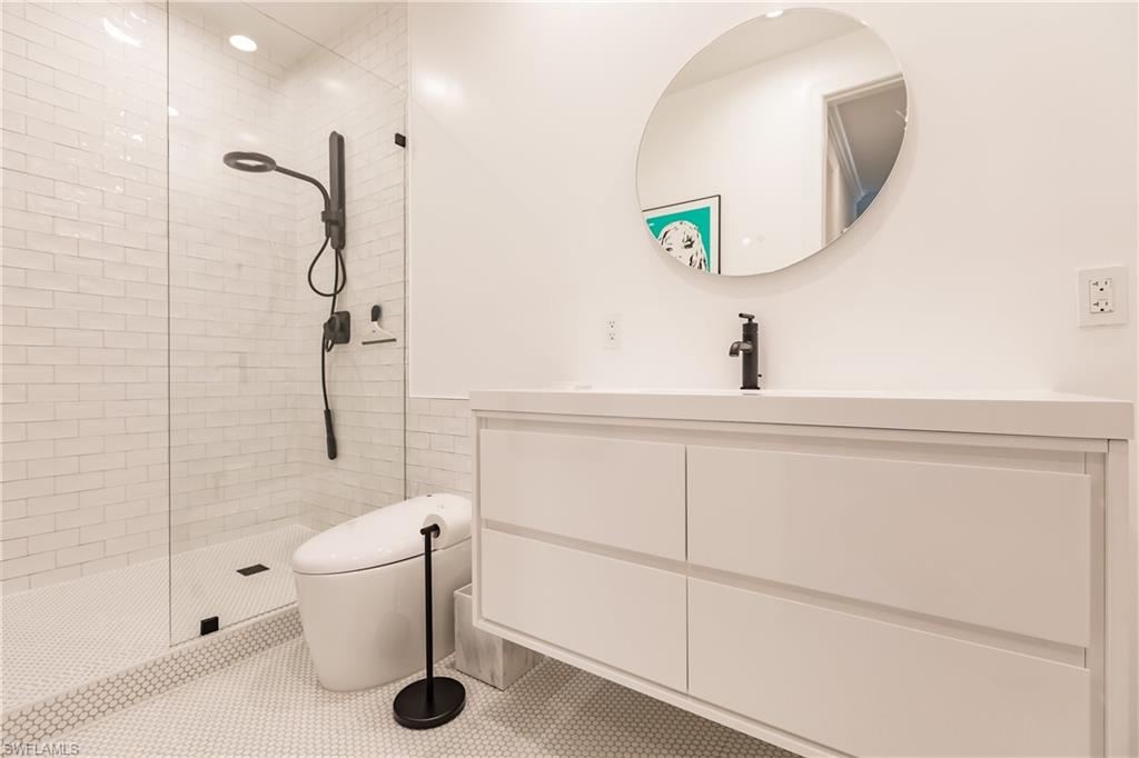 1481 Chesapeake AVE Unit: 1
