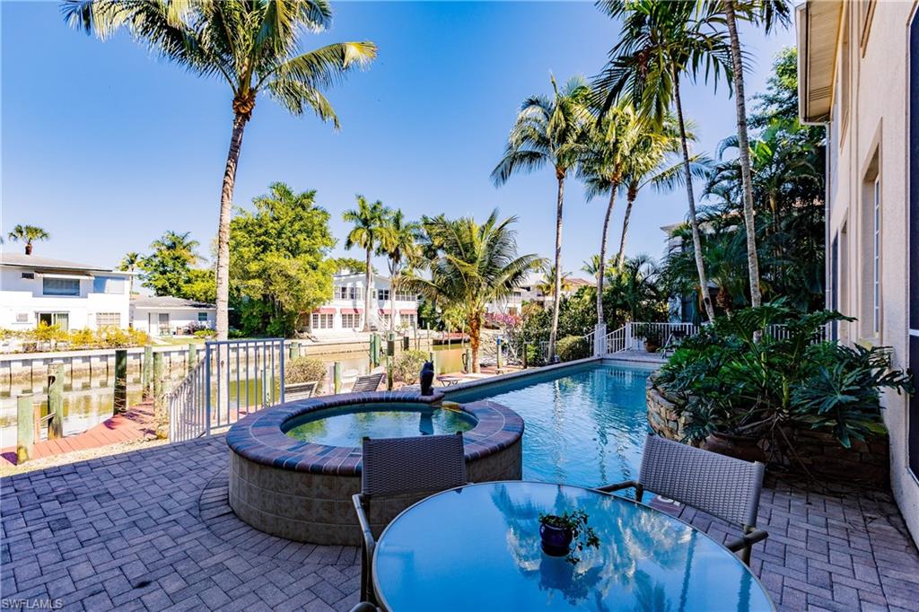 1481 Chesapeake AVE Unit: 1