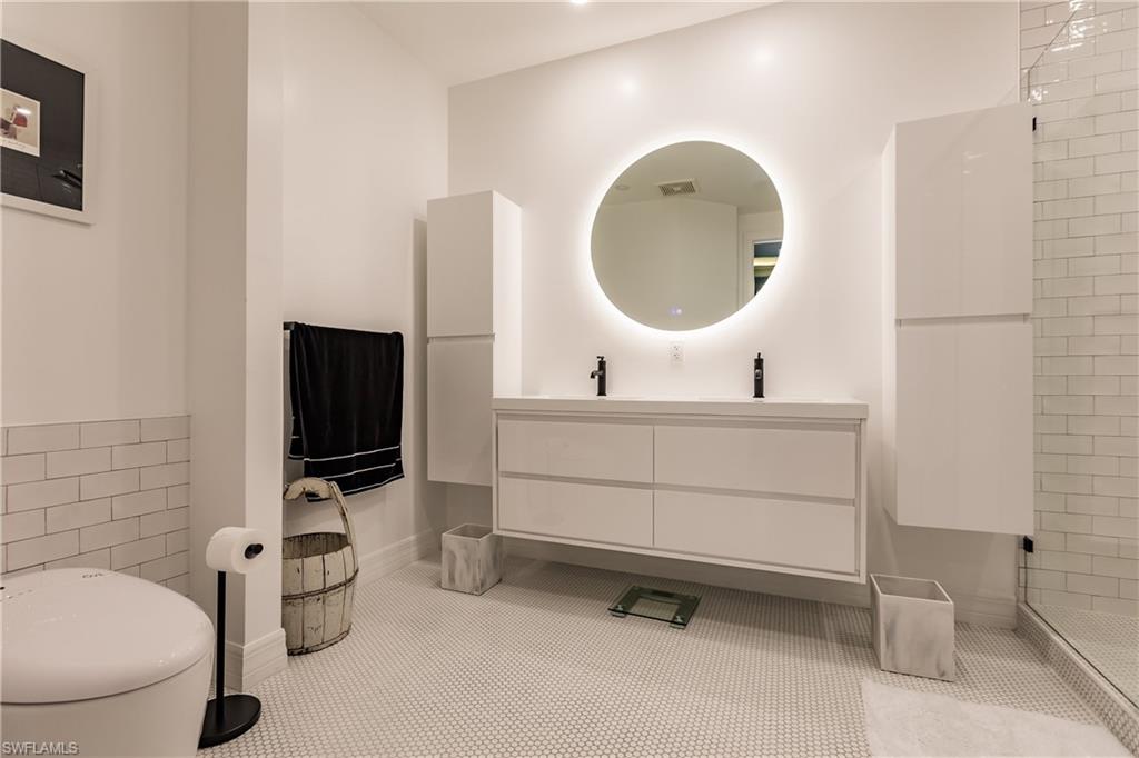 1481 Chesapeake AVE Unit: 1