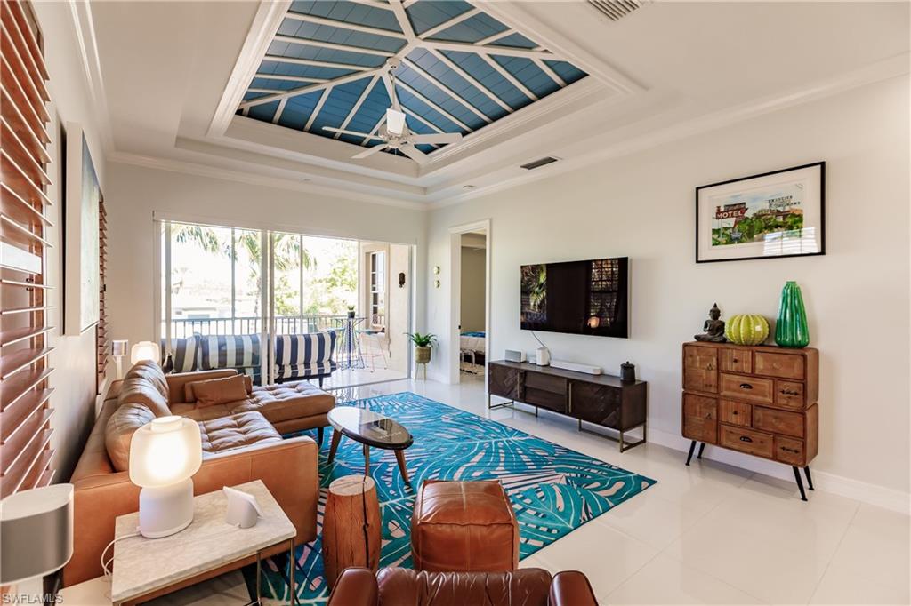 1481 Chesapeake AVE Unit: 1