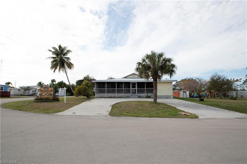 1195 Chokoloskee DR