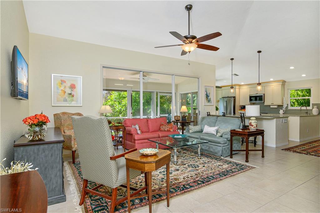 347 Emerald Bay CIR Unit: S7