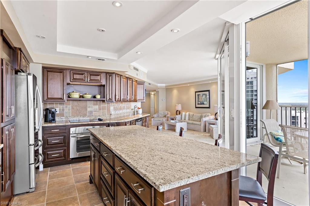 4041 Gulf Shore BLVD N Unit: 1802