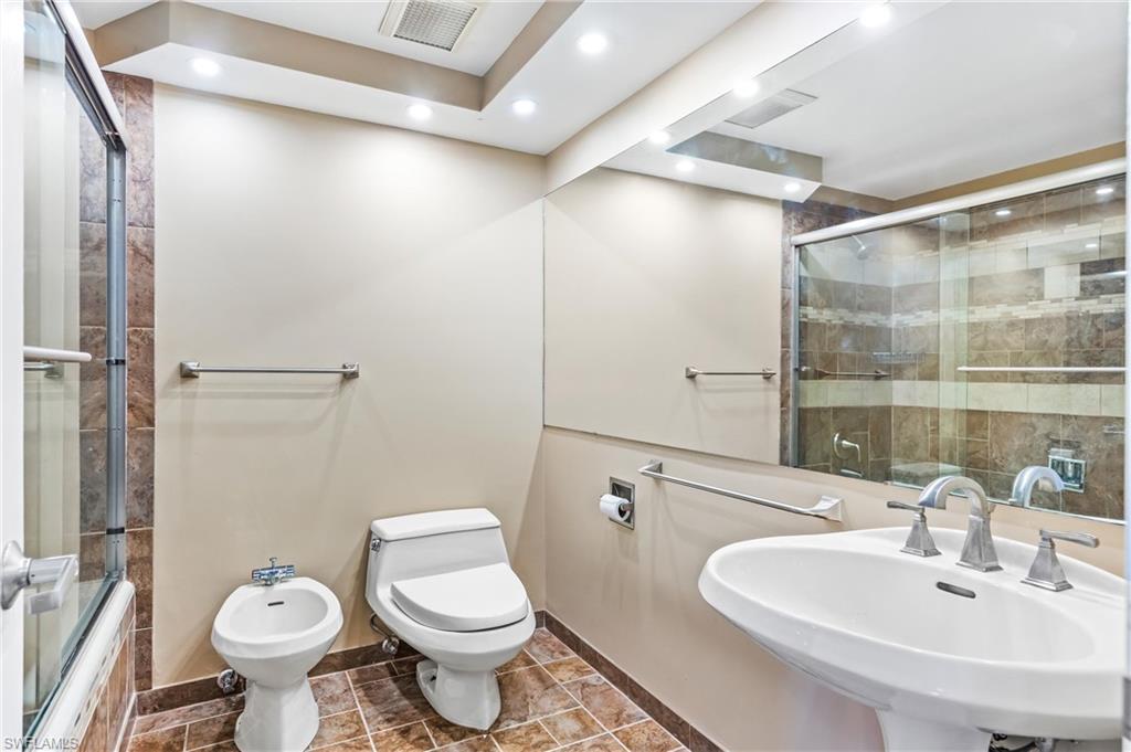 4041 Gulf Shore BLVD N Unit: 1802
