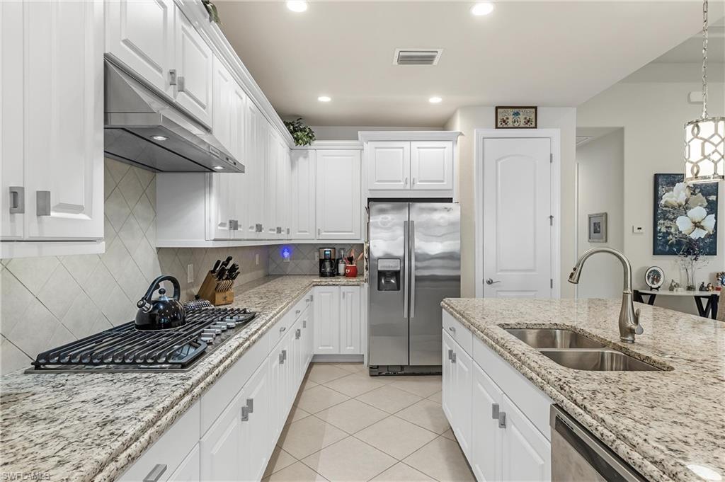 10077 Florence CIR