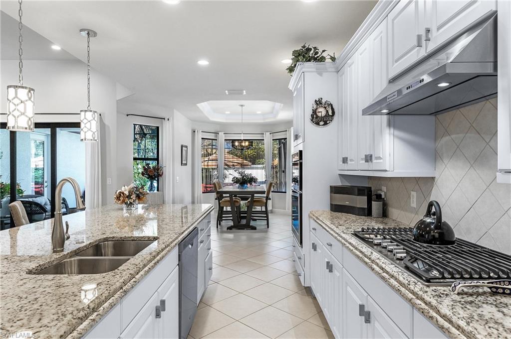 10077 Florence CIR