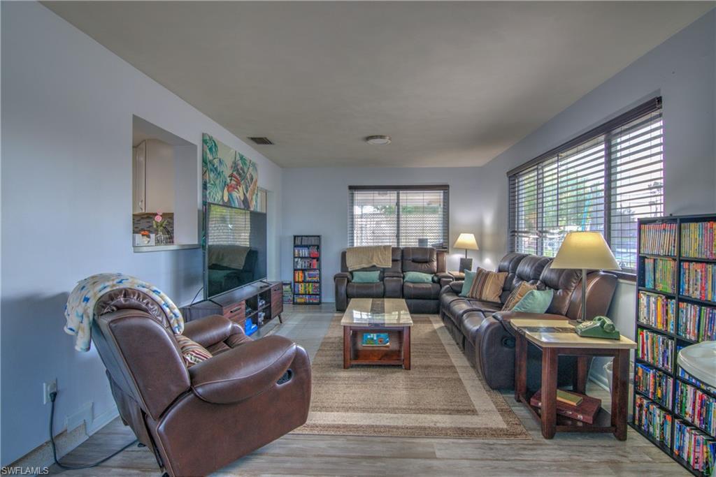 4930 Viceroy ST Unit: A-B