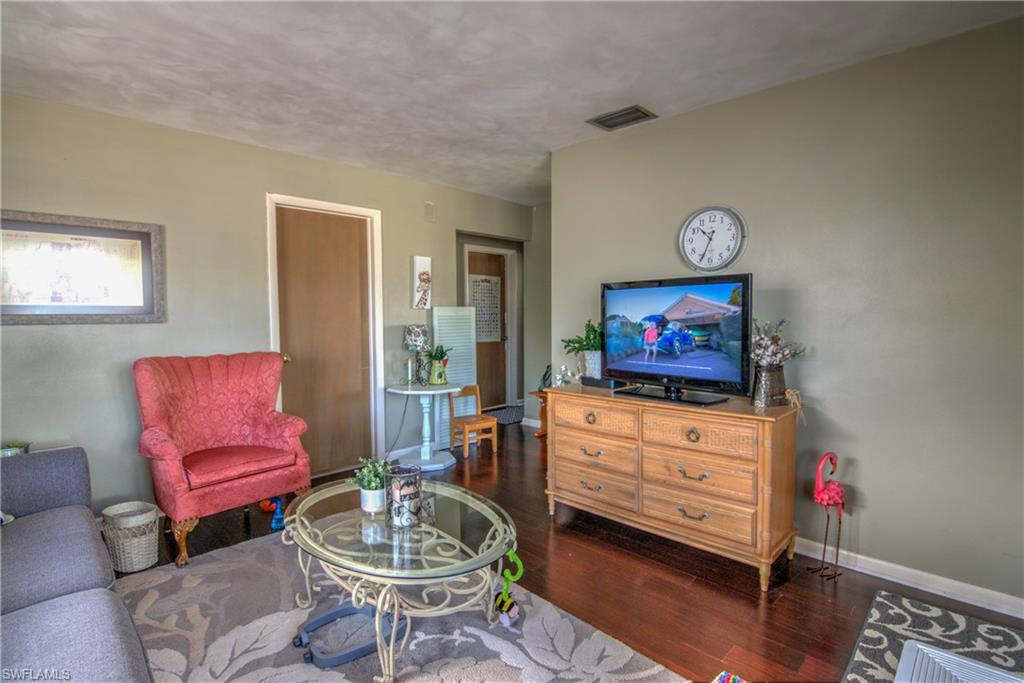 4930 Viceroy ST Unit: A-B