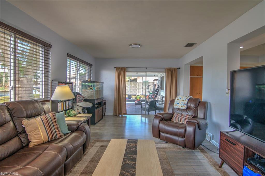 4930 Viceroy ST Unit: A-B
