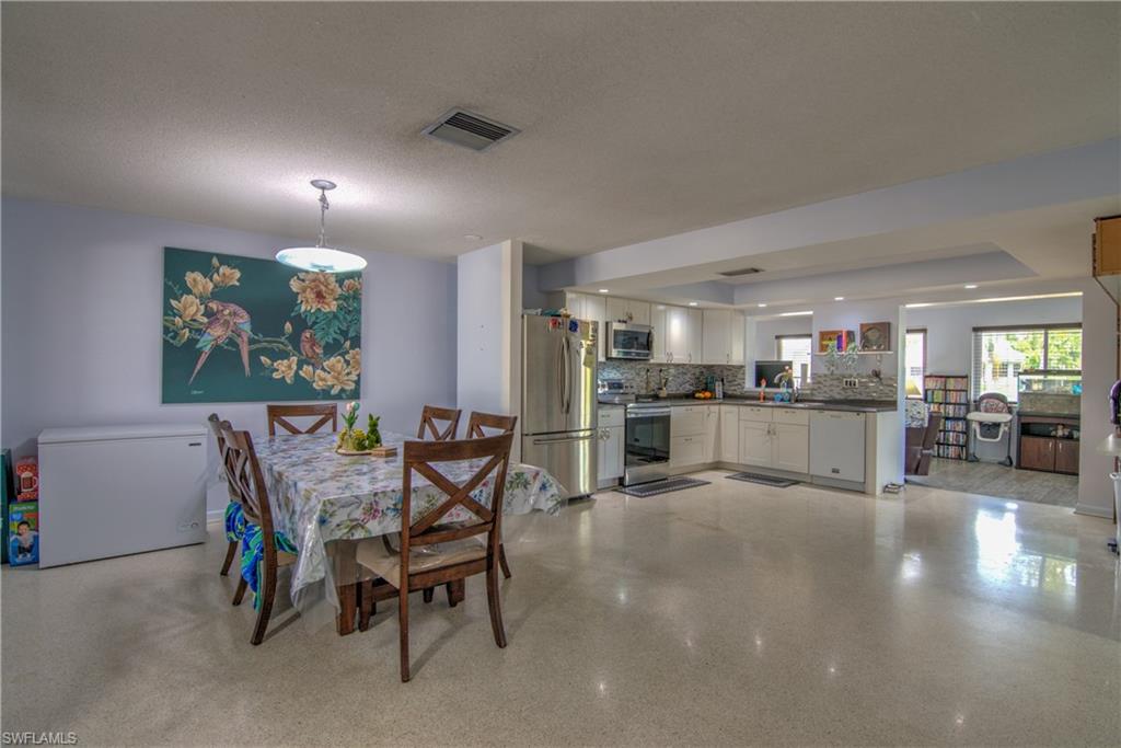 4930 Viceroy ST Unit: A-B