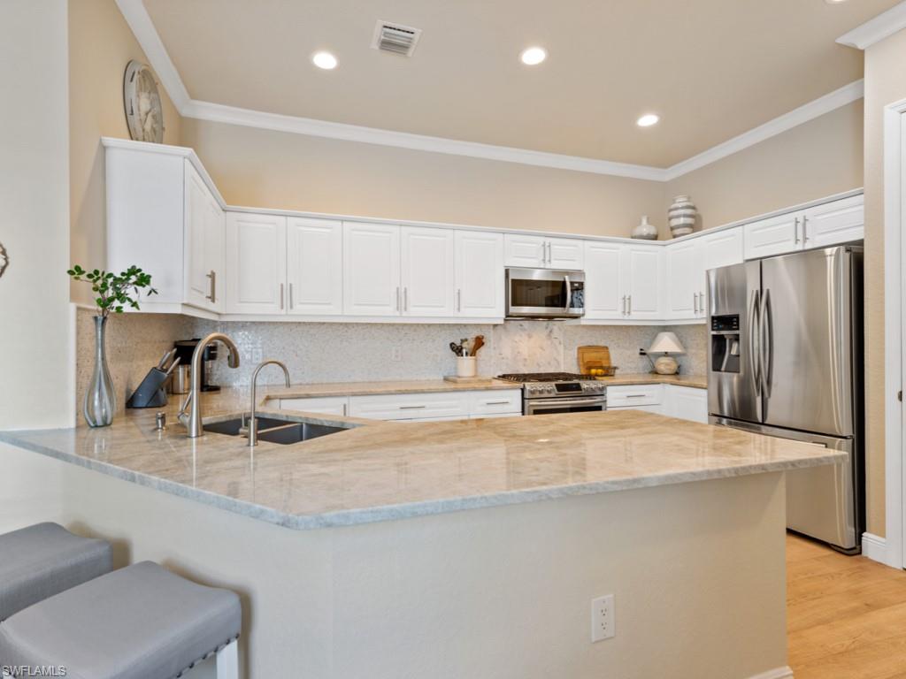 4510 Cardinal Cove LN Unit: 42