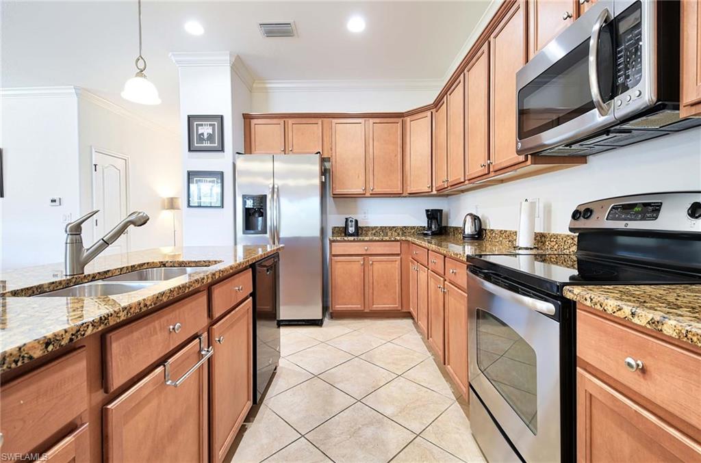 7959 Princeton DR