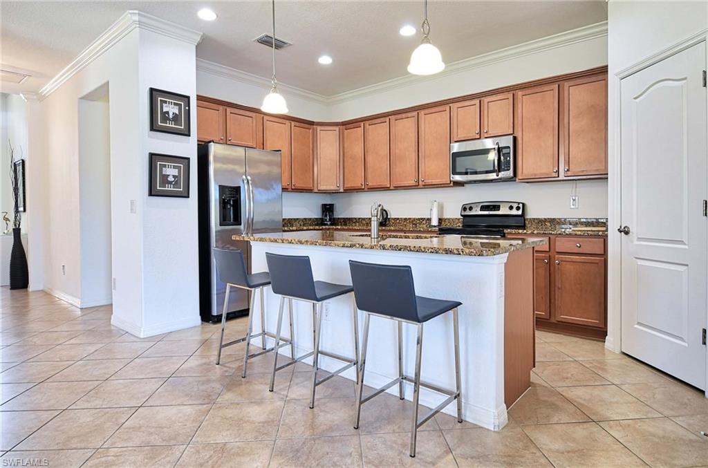7959 Princeton DR
