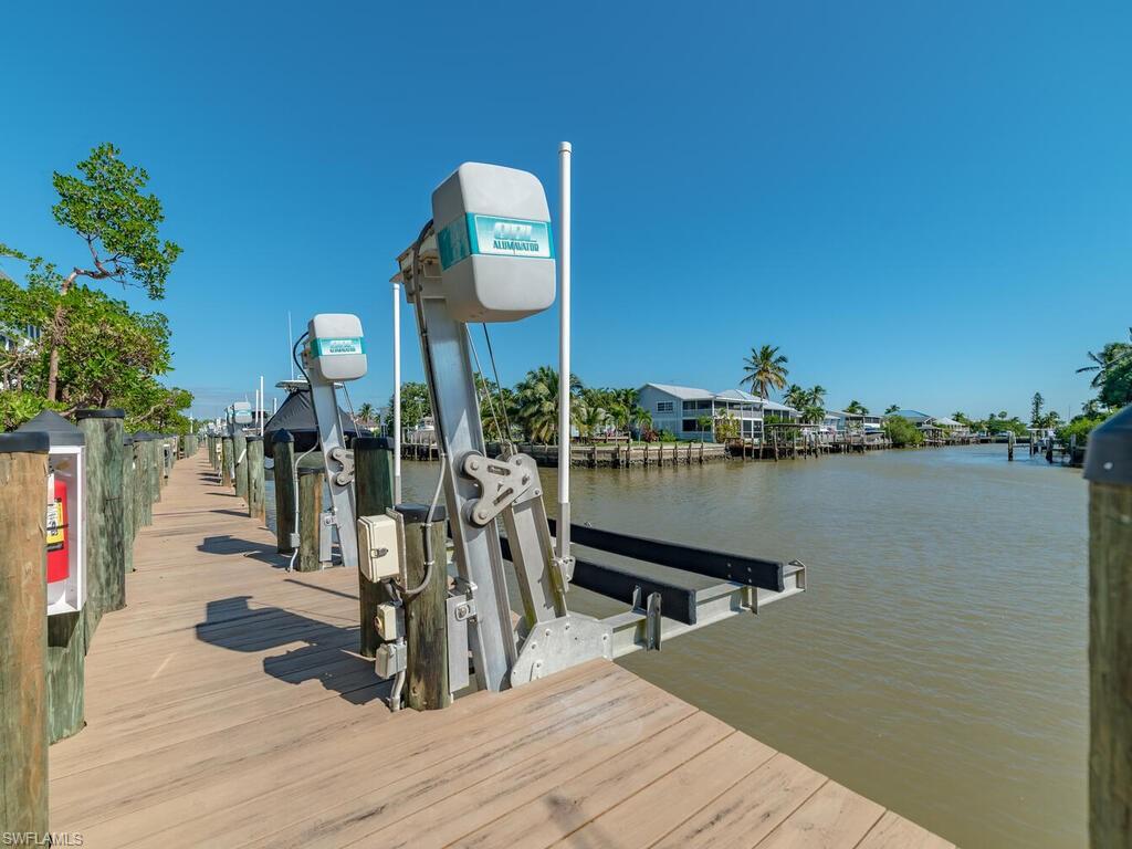 366 Angler DR Unit: 1602