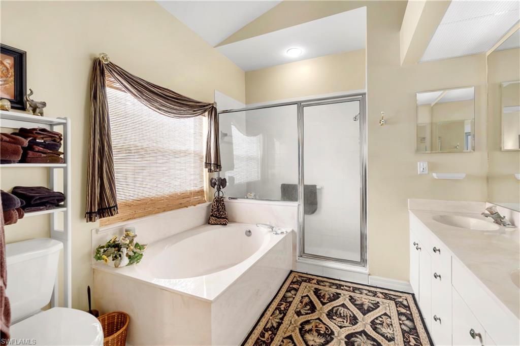 156 Lady Palm DR