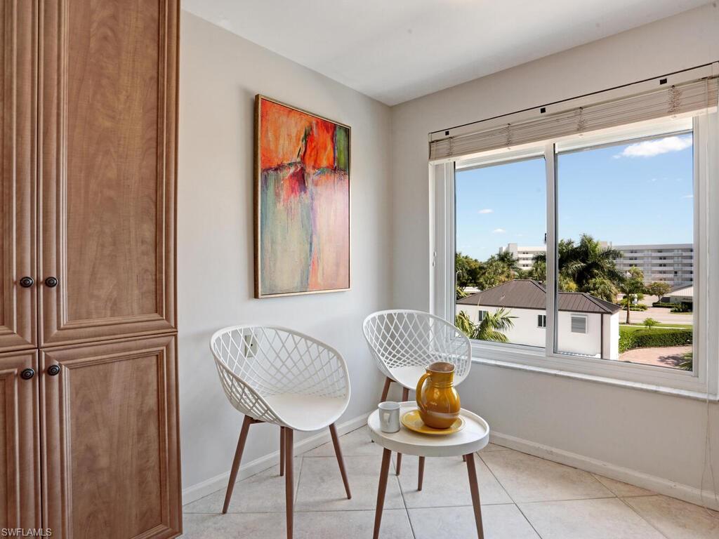 255 Park Shore DR Unit: 3-344